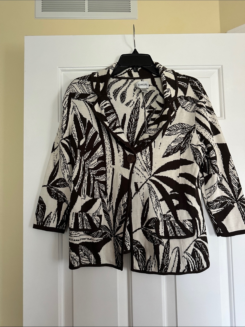 Chico's Cream and Brown Leaf-Print Knit Blazer